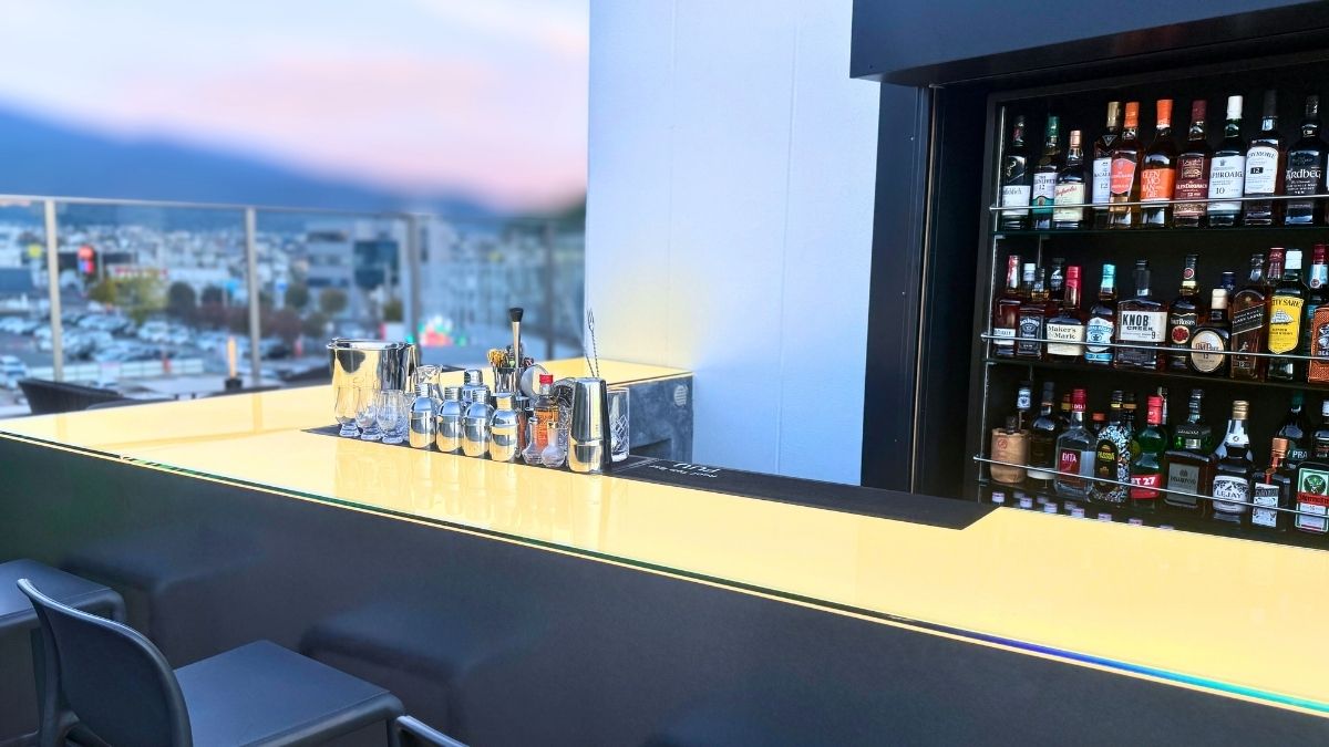 UUuedaルーフトップバー